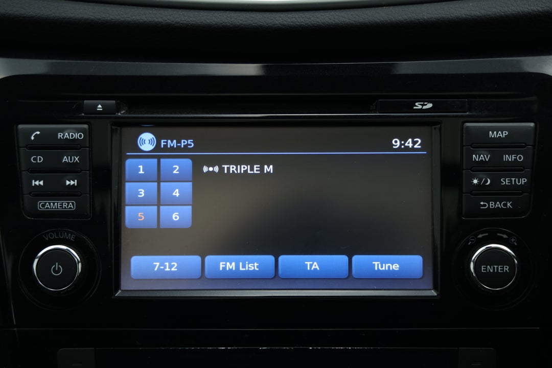 2017 Nissan X-trail Ti (4x4), Automatic, 143044 km, Infotainment System