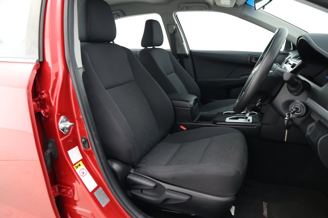 2013 Toyota Camry Altise, Automatic, 56151 km, Right Side Front Door Cabin View