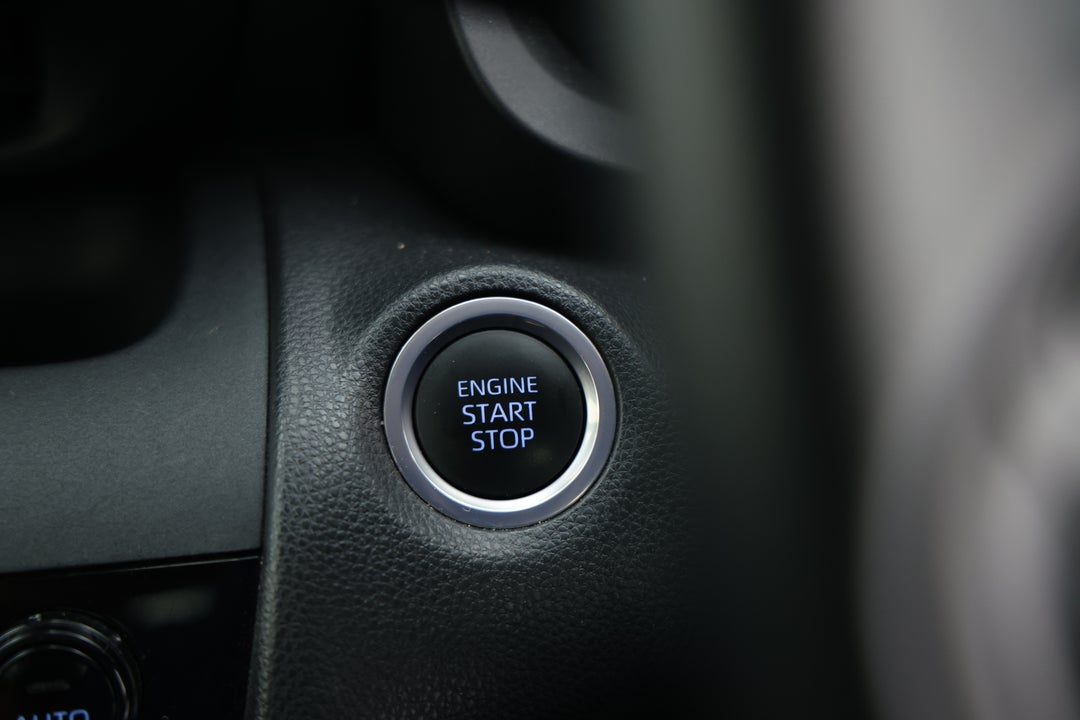 2023 Toyota Yaris Cross Gx, Automatic, 59288 km, Keyless / Button Start