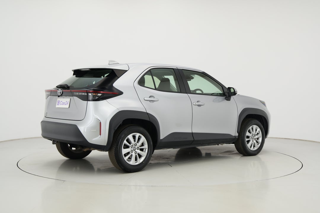 2023 Toyota Yaris Cross Gx, Automatic, 59288 km, Right Back Diagonal (45- Degree) View