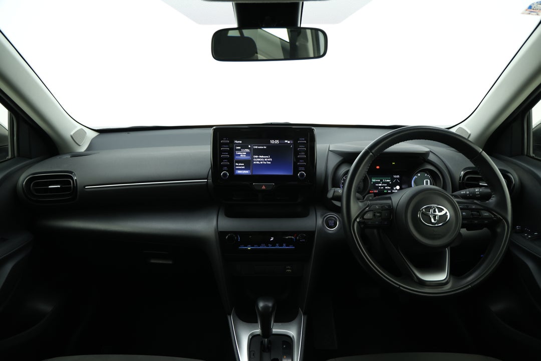 2023 Toyota Yaris Cross Gx, Automatic, 59288 km, Dashboard View