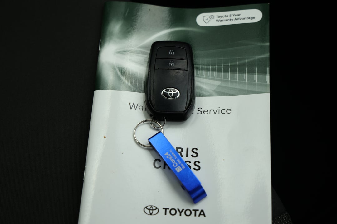 2023 Toyota Yaris Cross Gx, Automatic, 59288 km, Key Close-up
