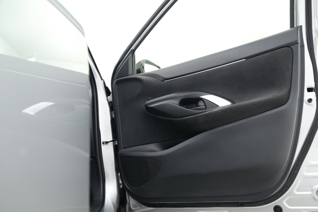 2023 Toyota Yaris Cross Gx, Automatic, 59288 km, Speaker View