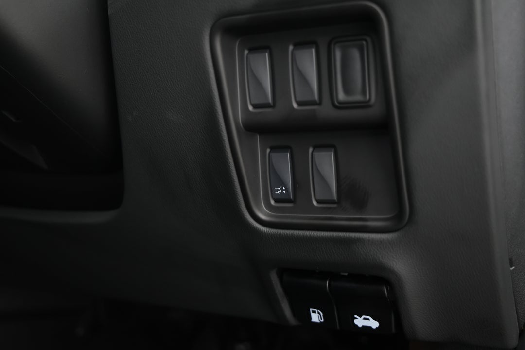 2022 Renault Koleos Intens (4x2), Automatic, 25400 km, Utility Switches/Buttons