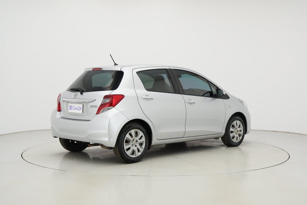 2015 Toyota Yaris Ascent, Automatic, 114037 km, Right Back Diagonal (45- Degree) View