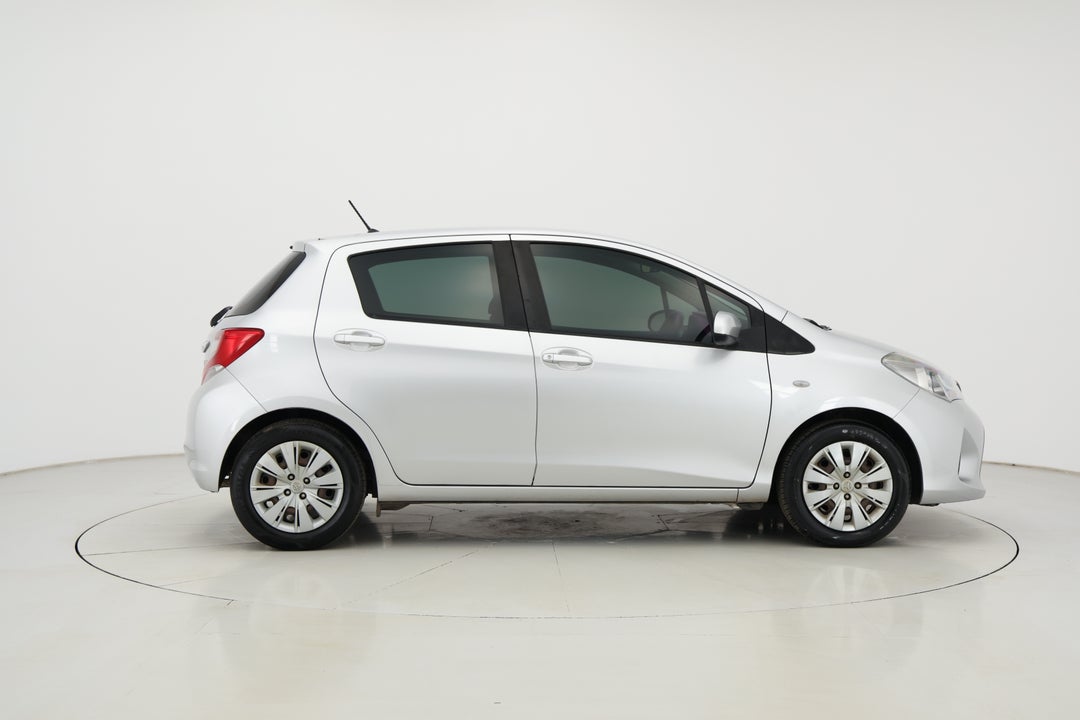 2015 Toyota Yaris Ascent, Automatic, 114037 km, Right Side View