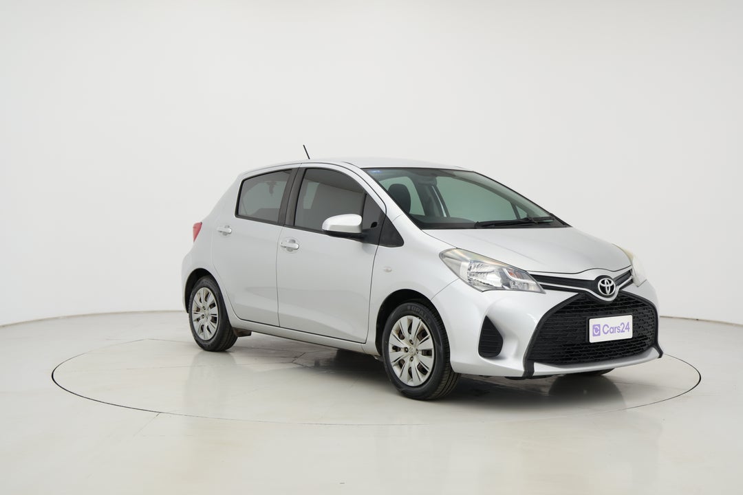 2015 Toyota Yaris Ascent, Automatic, 114037 km, Right Front Diagonal (45- Degree) View