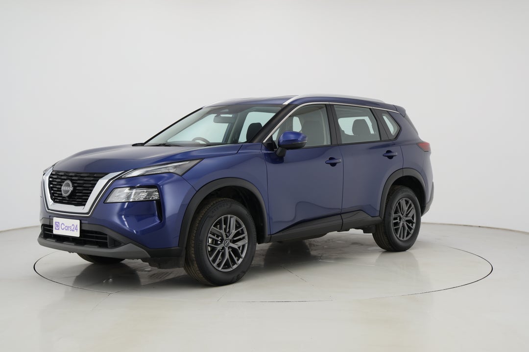 2024 Nissan X-trail St (2WD), Automatic, 52749 km, Left Front Diagonal (45- Degree) View