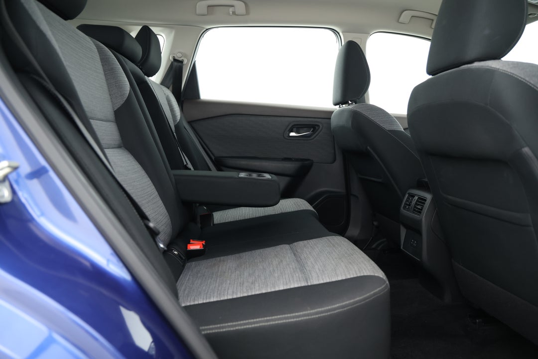 2024 Nissan X-trail St (2WD), Automatic, 52749 km, Right Side Rear Door Cabin View
