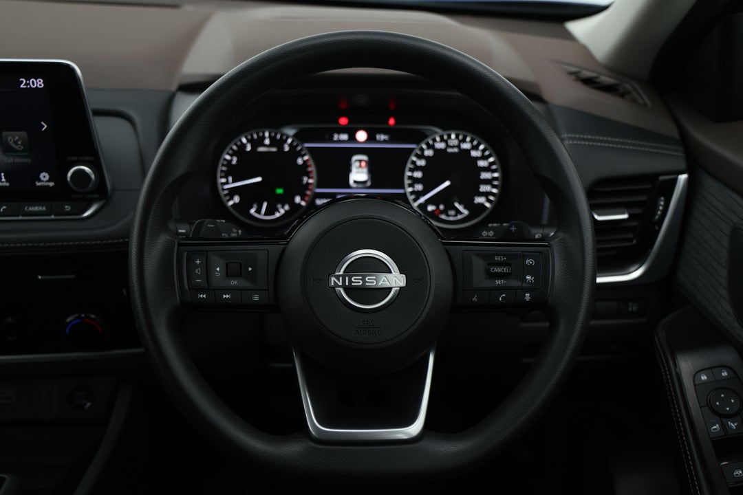 2024 Nissan X-trail St (2WD), Automatic, 52749 km, Steering Wheel Close-up