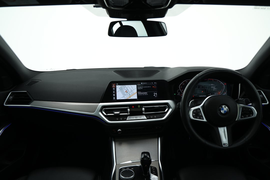 2019 BMW 3 30i M Sport, Automatic, 32033 km, Dashboard View