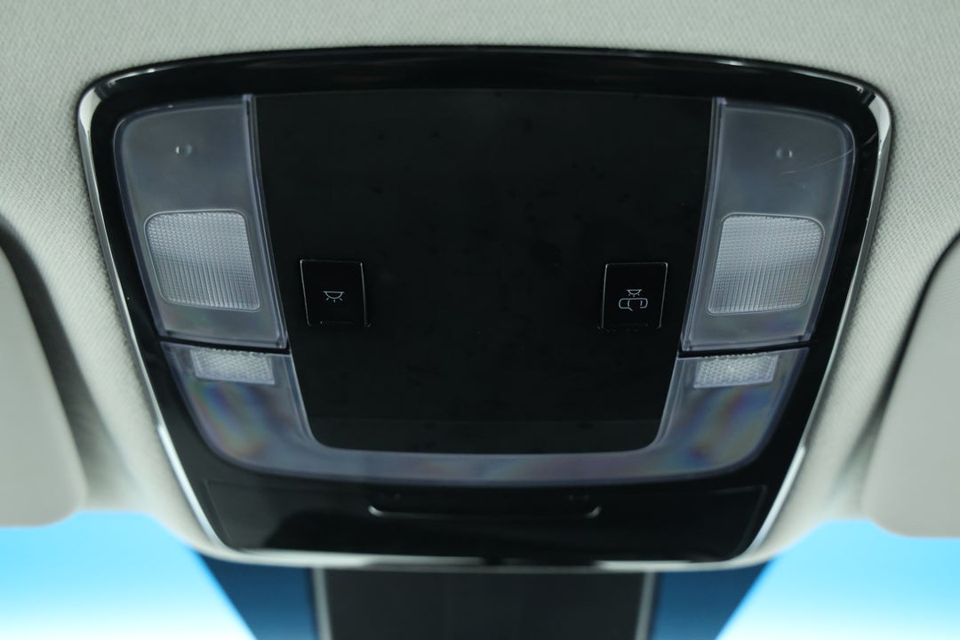 2022 Hyundai Staria Staria, Automatic, 89618 km, On-Roof Controls/Sunglass holder