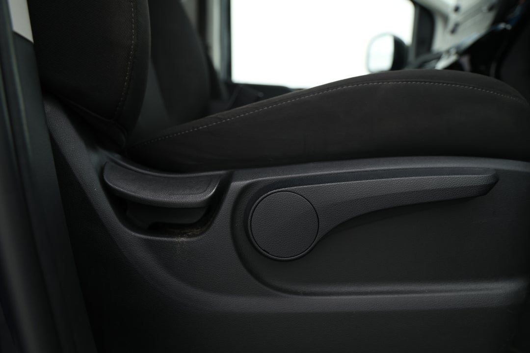 2022 Hyundai Staria Staria, Automatic, 89618 km, Drivers Side Adjustment Panel