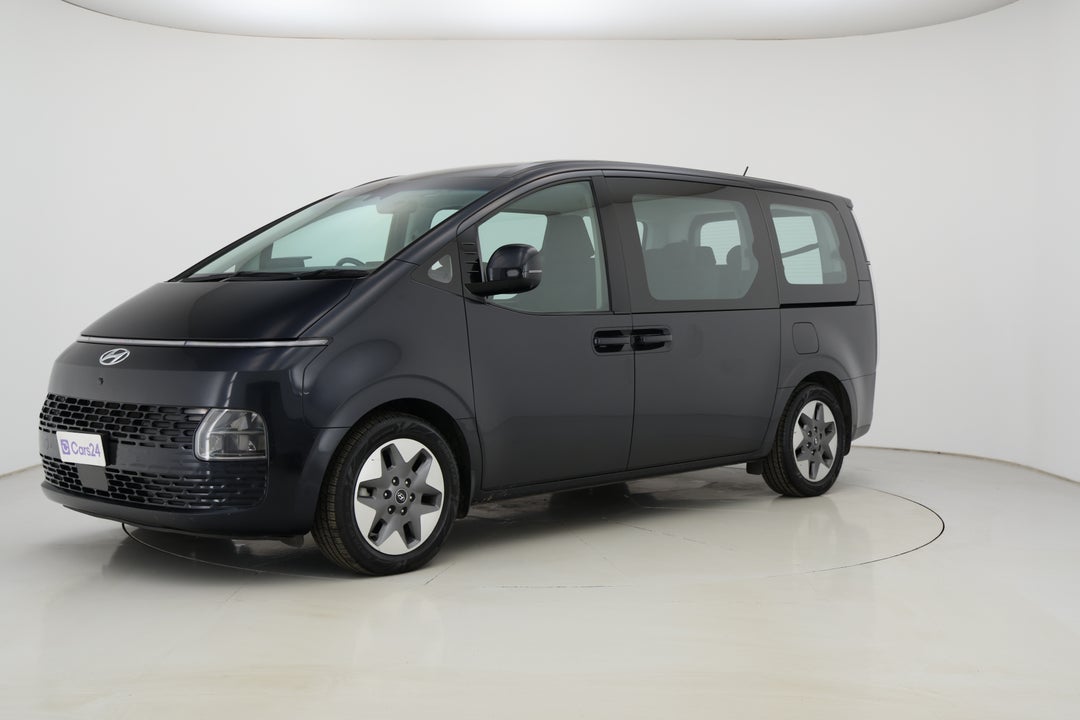 2022 Hyundai Staria Staria, Automatic, 89618 km, Left Front Diagonal (45- Degree) View