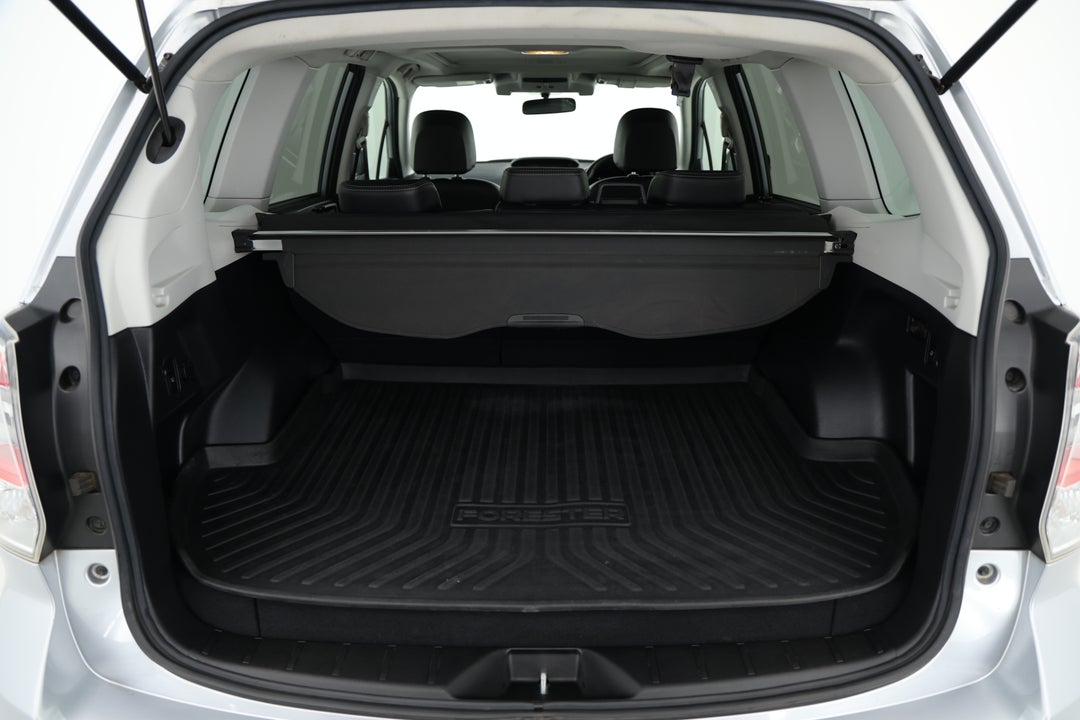 2018 Subaru Forester 2.5i-s, Automatic, 130237 km, Boot Inside View