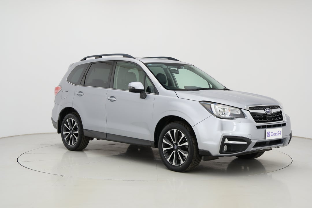 2018 Subaru Forester 2.5i-s, Automatic, 130237 km, Right Front Diagonal (45- Degree) View