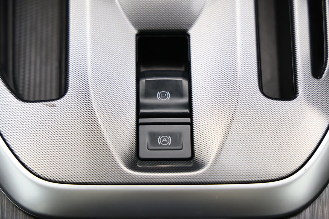 2022 GWM Haval Jolion Ultra, Automatic, 72622 km, Handbrake