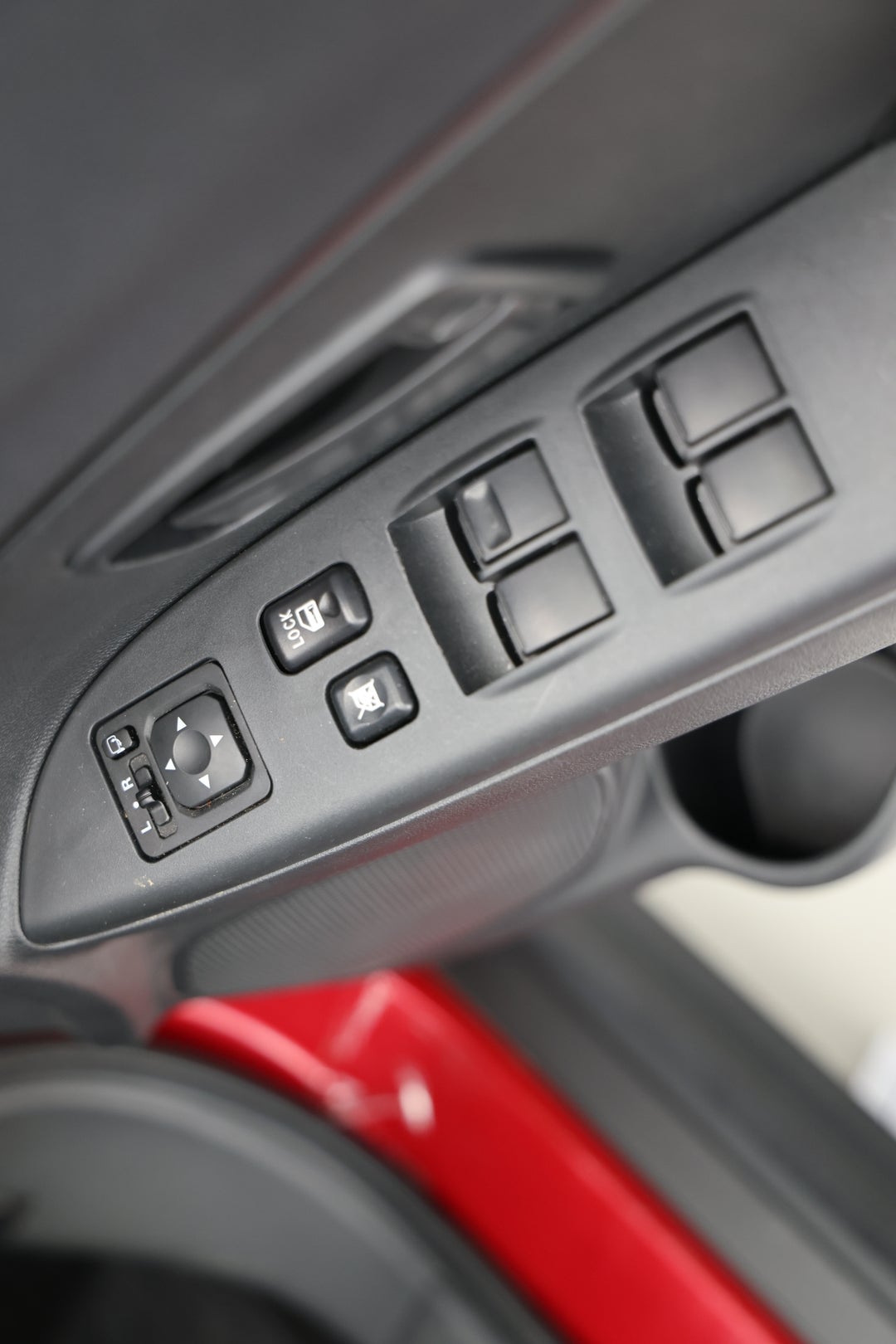 2022 Mitsubishi ASX Es (2WD), Automatic, 43011 km, Drivers Side Door Panel Controls