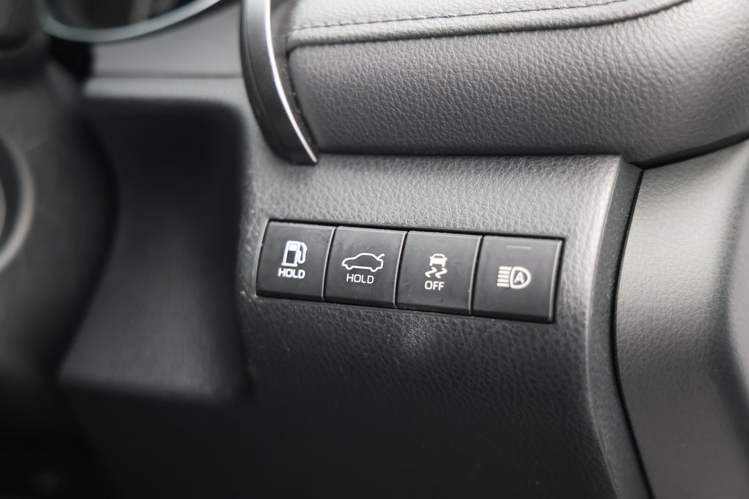 2024 Toyota Camry Ascent, Automatic, 46570 km, Utility Switches/Buttons