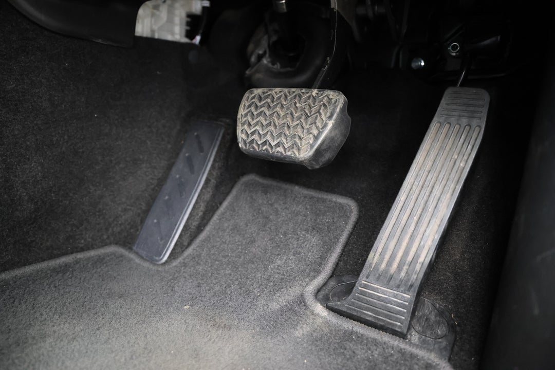 2024 Toyota Camry Ascent, Automatic, 46570 km, Pedals and Footmat