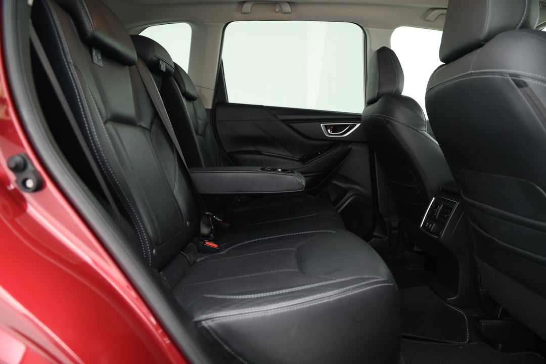 2019 Subaru Forester 2.5i-s (AWD), Automatic, 80592 km, Right Side Rear Door Cabin View