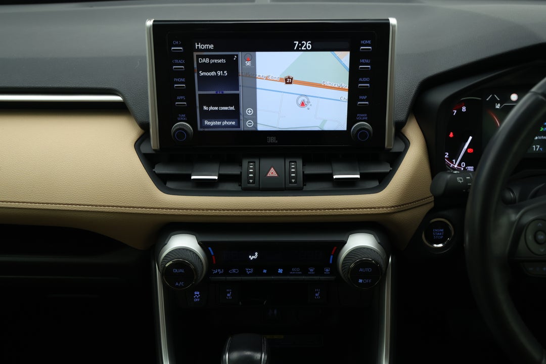 2019 Toyota RAV4 Cruiser (2WD), Automatic, 57685 km, Center Console