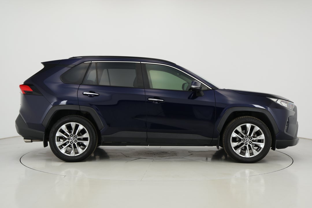 2019 Toyota RAV4 Cruiser (2WD), Automatic, 57685 km, Right Side View