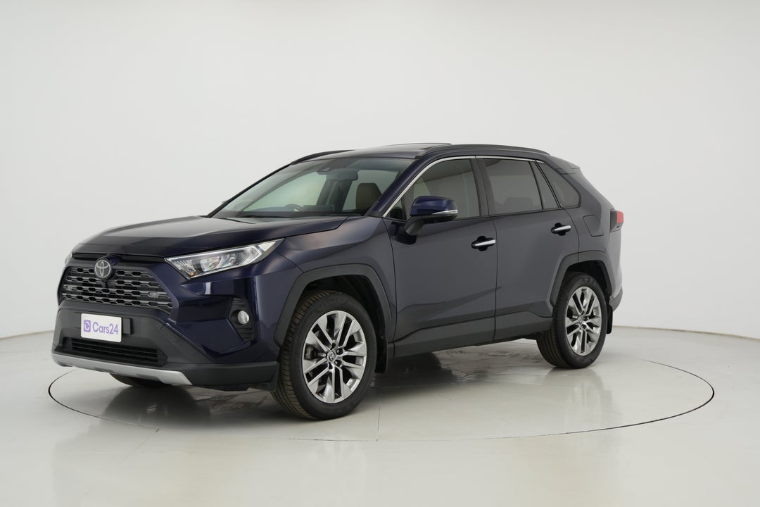 2019 Toyota RAV4 Cruiser (2WD), Automatic, 57685 km, Left Front Diagonal (45- Degree) View