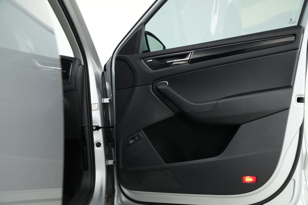 2017 SKODA Kodiaq 132 Tsi (4x4), Automatic, 152583 km, Speaker View