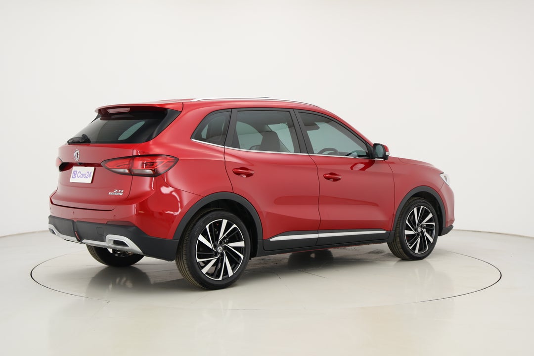 2025 MG ZS Hybrid Plus Essence, Automatic, 4678 km, Right Back Diagonal (45- Degree) View