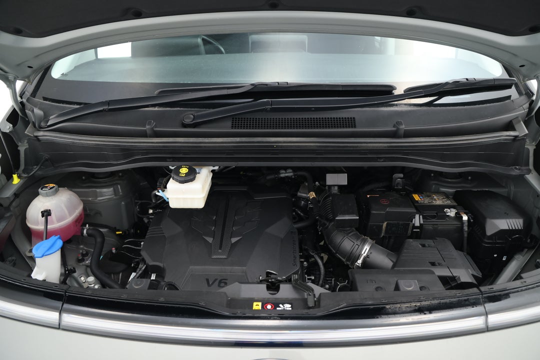 2022 Hyundai Staria Staria, Automatic, 90921 km, Open Bonnet (Engine)