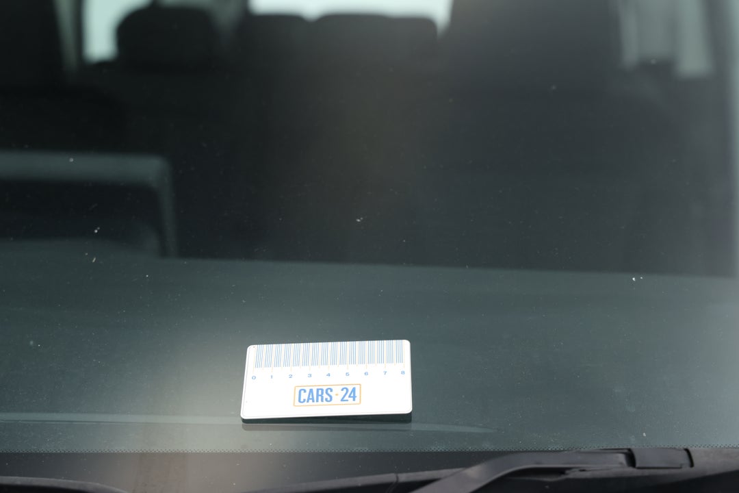 2022 Hyundai Staria Staria, Automatic, 90921 km, Windshield Front Spots