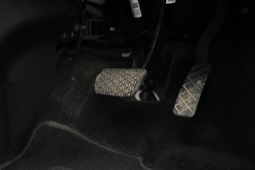 2020 MG ZS Essence, Automatic, 48662 km, Pedals and Footmat