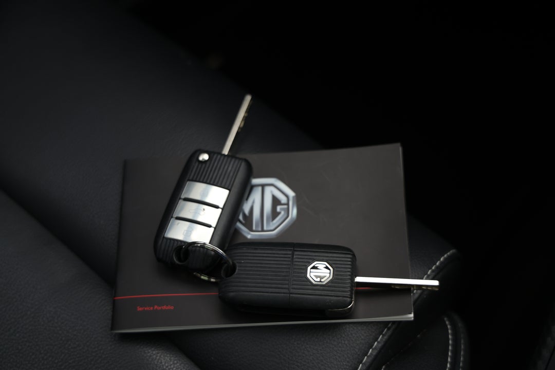 2020 MG ZS Essence, Automatic, 48662 km, Key Close-up