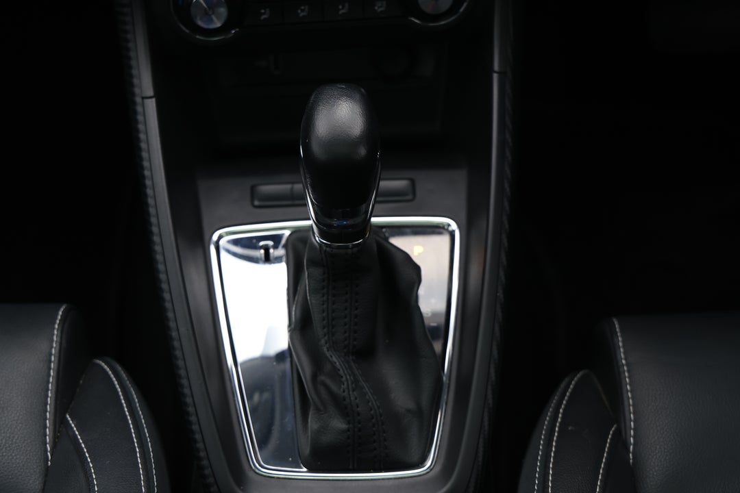 2020 MG ZS Essence, Automatic, 48662 km, Gear Lever 