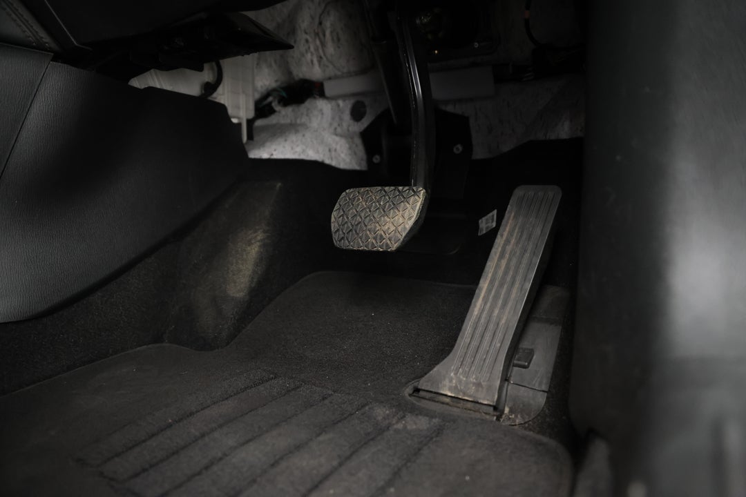 2021 Mazda CX-5 Gt (AWD), Automatic, 64385 km, Pedals and Footmat