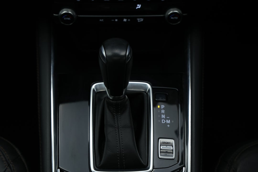 2021 Mazda CX-5 Gt (AWD), Automatic, 64385 km, Gear Lever 