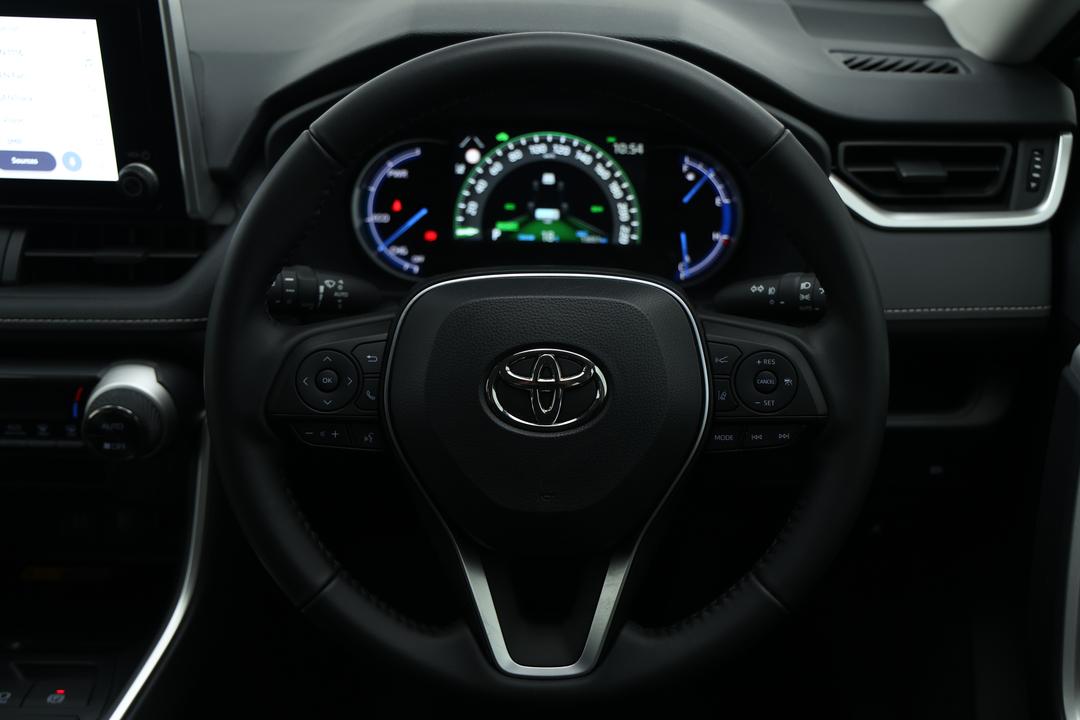 2025 Toyota RAV4 Gxl (AWD) Hybrid, Automatic, 13051 km, Steering Wheel Close-up