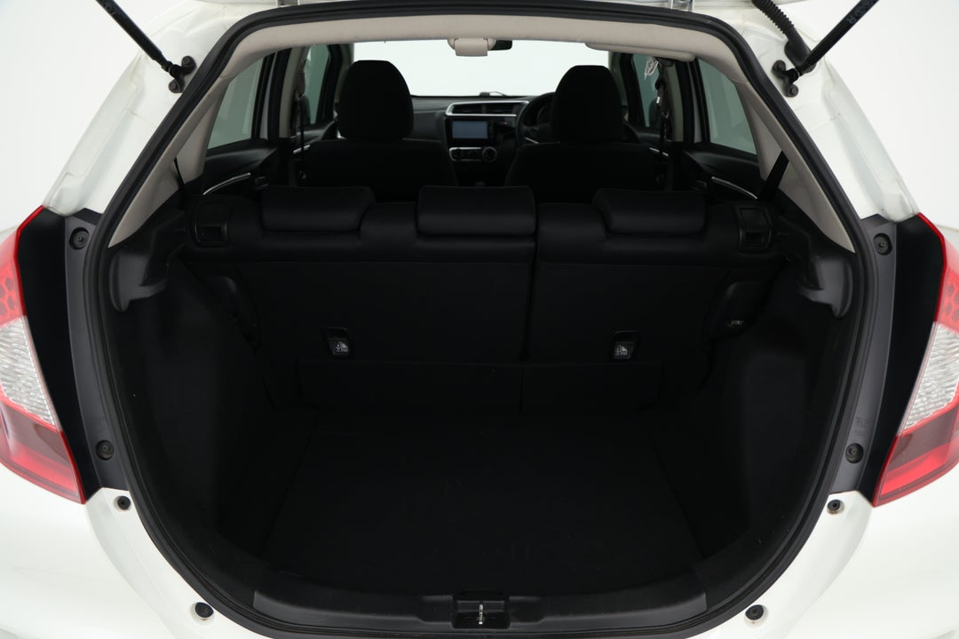 2017 Honda Jazz Vti, Automatic, 148691 km, Boot Inside View