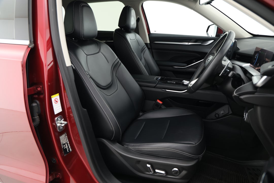 2021 GWM Haval H6 Lux, Automatic, 45066 km, Right Side Front Door Cabin View