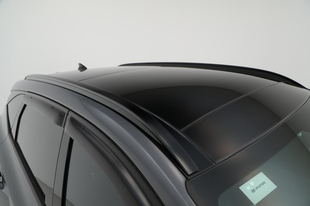 2025 Hyundai Tucson Premium N Line Hybrid (AWD), Automatic, 4403 km, Roof/Sunroof View