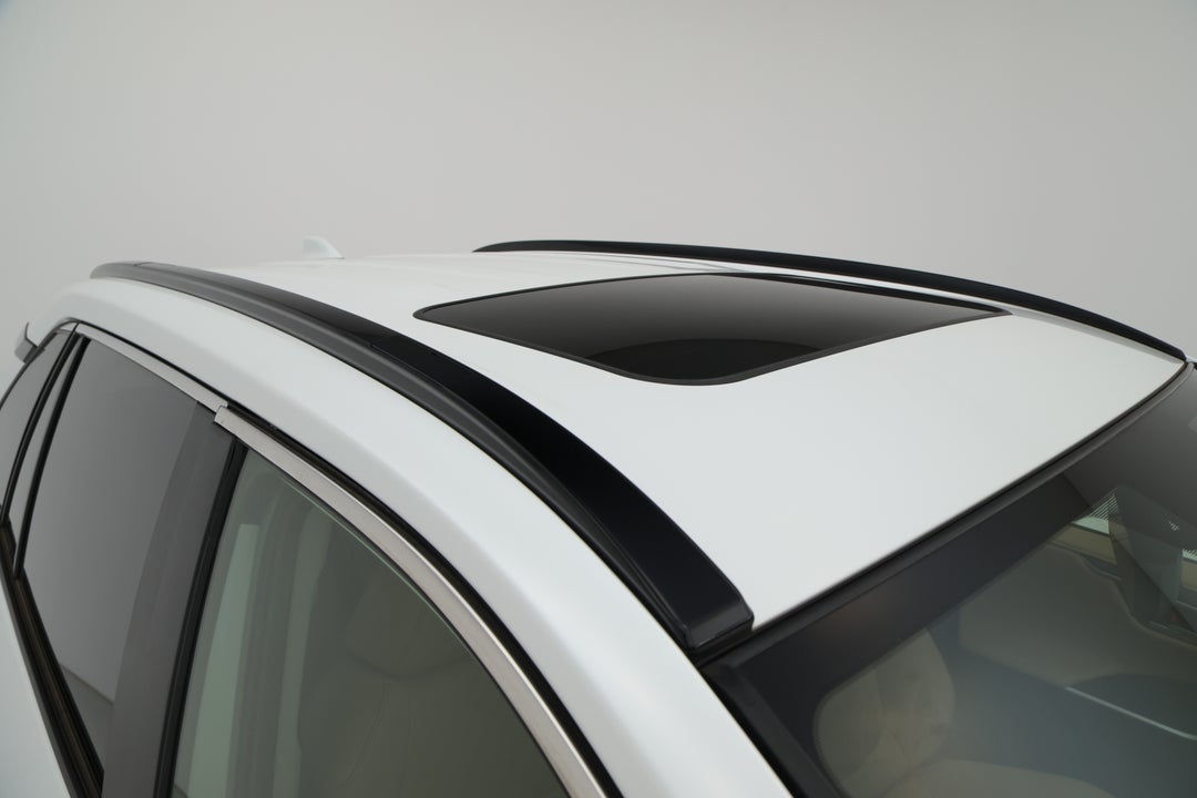 2025 Toyota RAV4 Cruiser (2WD) Hybrid, Automatic, 9889 km, Roof/Sunroof View