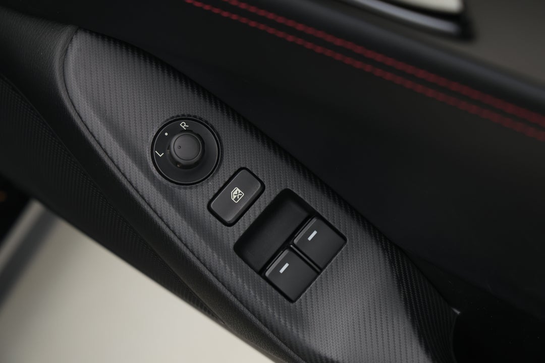 2017 Mazda MX-5 Rf Gt, Manual, 50846 km, Drivers Side Door Panel Controls