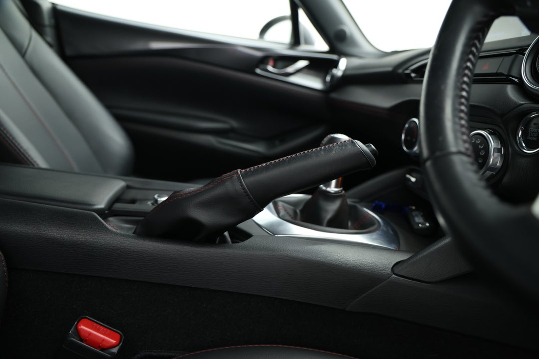 2017 Mazda MX-5 Rf Gt, Manual, 50846 km, Handbrake