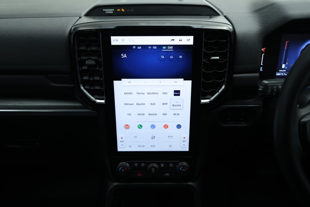 2022 Ford Everest Trend (4x4), Automatic, 46673 km, Center Console