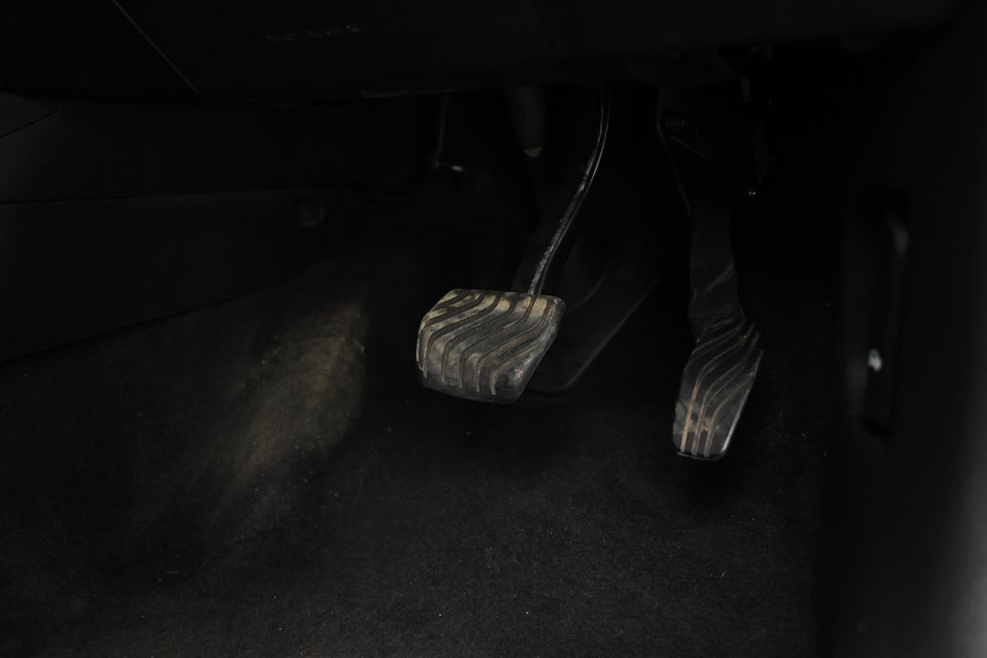 2024 Mitsubishi Outlander Es 7 Seat (2WD), Automatic, 52177 km, Pedals and Footmat