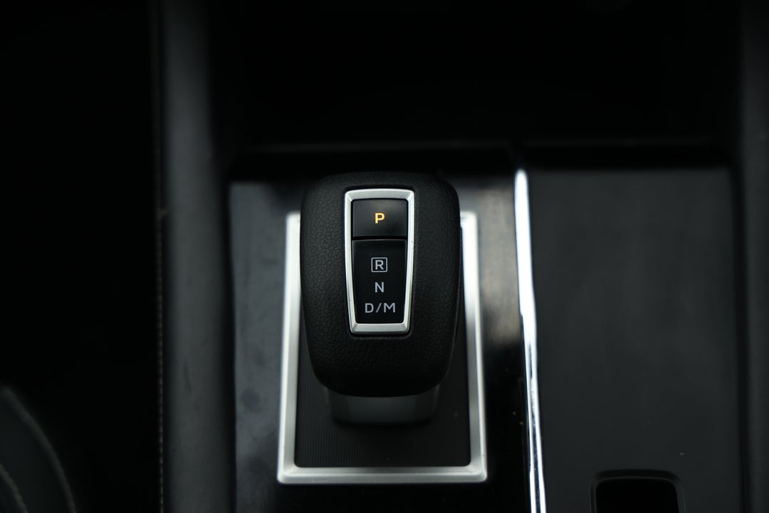 2024 Mitsubishi Outlander Es 7 Seat (2WD), Automatic, 52177 km, Gear Lever 