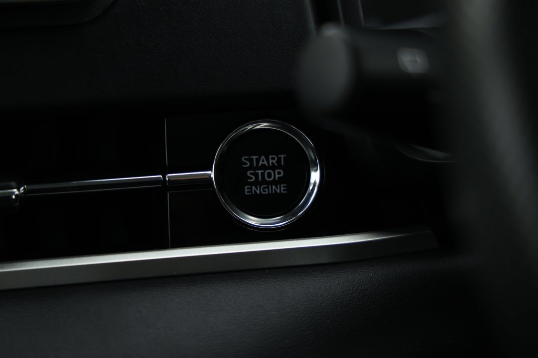 2024 Mitsubishi Outlander Es 7 Seat (2WD), Automatic, 52177 km, Keyless / Button Start