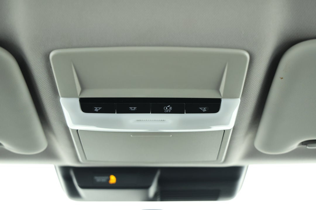 2024 Mitsubishi Outlander Es 7 Seat (2WD), Automatic, 52177 km, On-Roof Controls/Sunglass holder