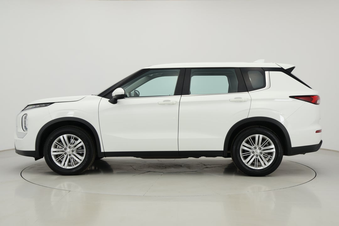2024 Mitsubishi Outlander Es 7 Seat (2WD), Automatic, 52177 km, Left Side View